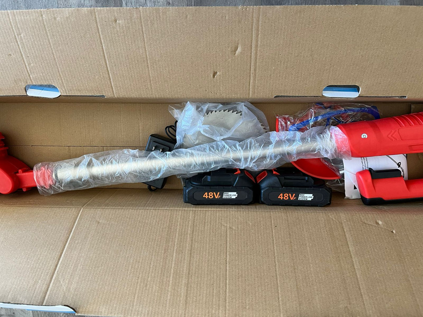 Mini Cortadora de Césped Inalámbrica 48V – Potencia sin cables para un jardín siempre perfecto